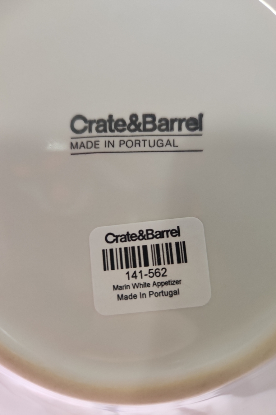 Crate & Barrel Marin White Appetizer Plate